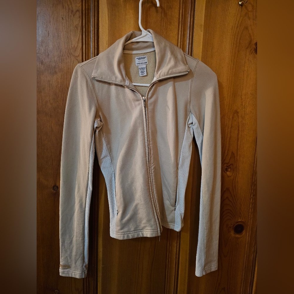 Abercrombie and Fitch lightweight zip up jacket. Cream and white. Size XS.